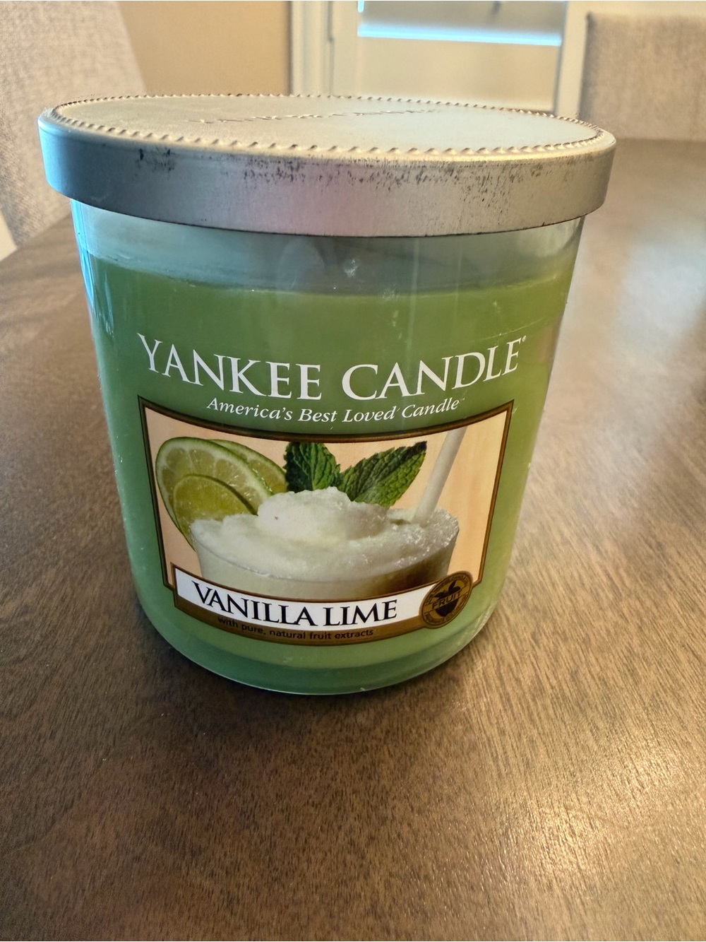 Yankee Candle Vanilla Lime 7oz
